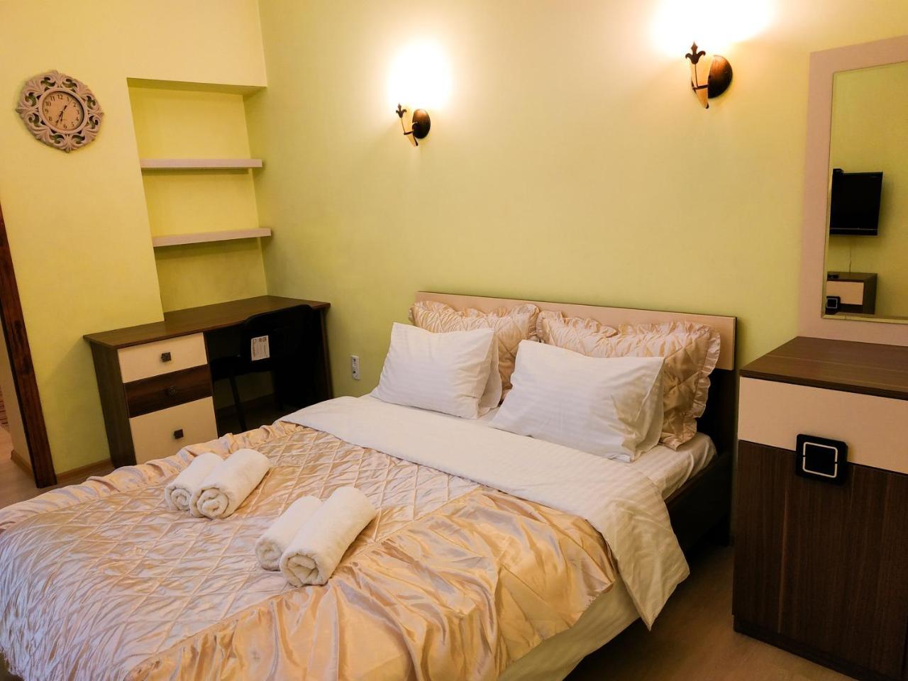 Lviv City Apartment Esterno foto